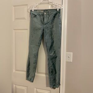 Pilcro and the Letterpress Jean